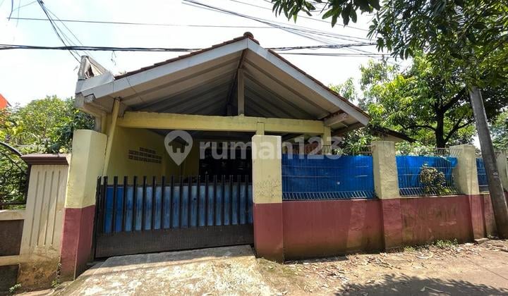 Rumah SHM di Kampung Rambutan