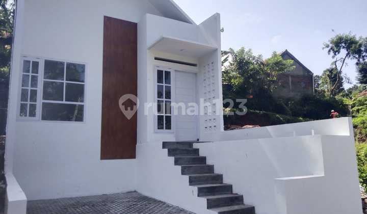 Rumah di Cileunyi Lok Strategis Harga Lebih Ringan Rumah SHM