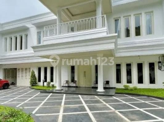 Dijual Rumah Mewah di Menteng Jakarta Pusat