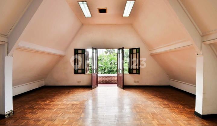 Disewakan Rumah Kawasan Elit di Menteng Jakarta Pusat