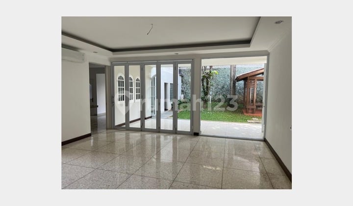Disewak Rumah Siap Huni di Menteng Jakarta Pusat