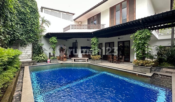 For Rent Heritage & Luxury House in Menteng Central Jakarta