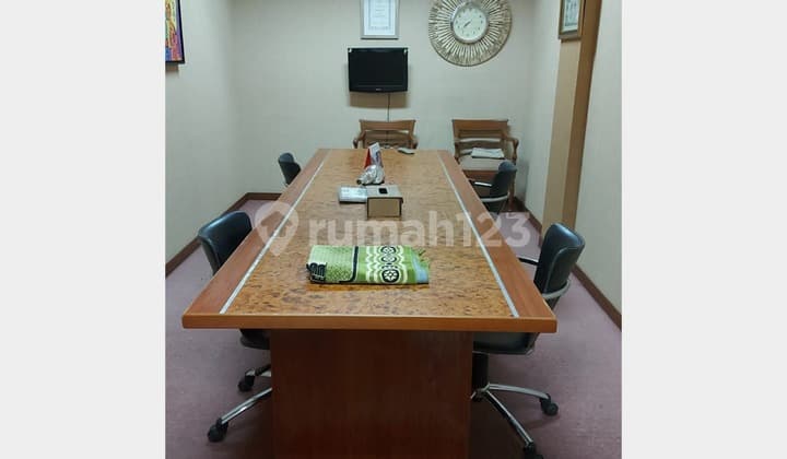 Dijual Ruko 4 Lantai Lokasi Strategis di Menteng Jakarta Pusat