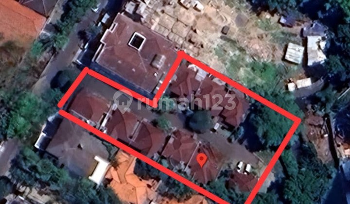 For Sale House + Lots There are 2 Lots in Kebayoran Baru Area