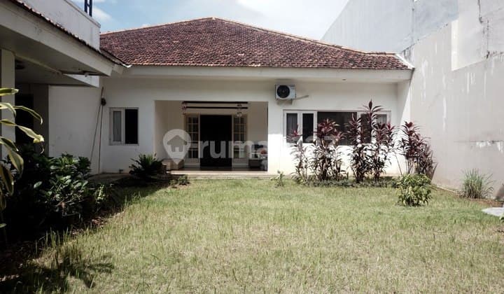 Dijual Rumah Menteng Hadap Timur Jakarta Pusat