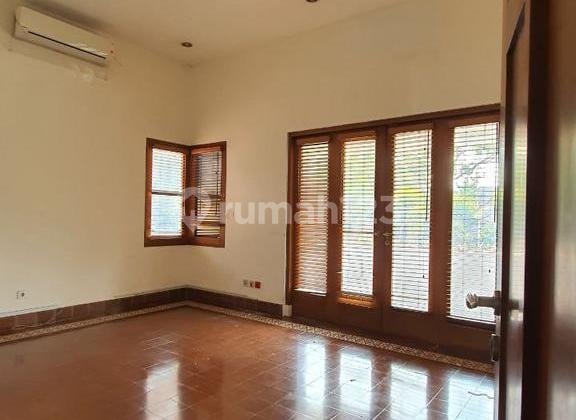 For Rent, Menteng House Suitable for Embassy