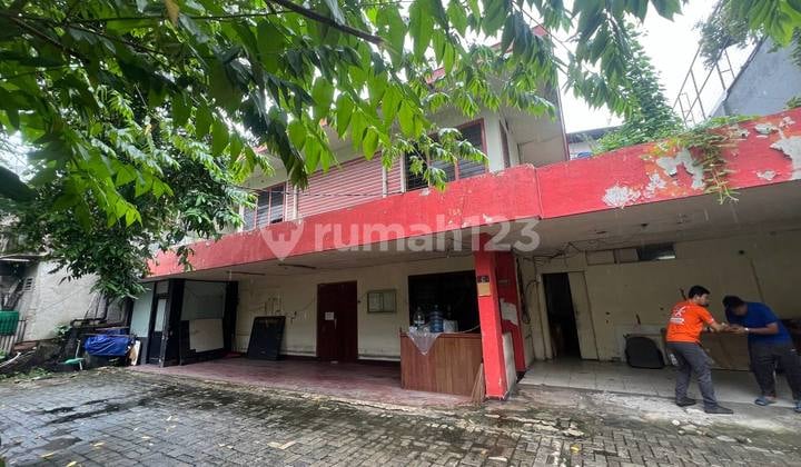Disewakan Rumah Bangunan Lama Cocok untuk Ekpedisi Jakarta Pusat