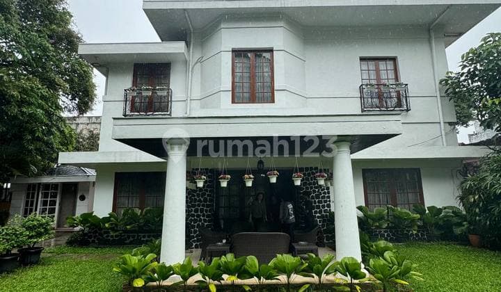 Dijual Rumah Menteng Turun Harga Jakarta Pusat