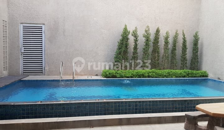 Dijual Rumah Bagus dan Area Tenang Menteng Jakarta Pusat
