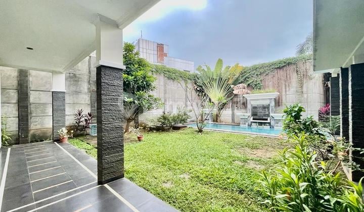 Dijual Rumah Menteng Bentuk Tanah Kotak Jakarta Pusat