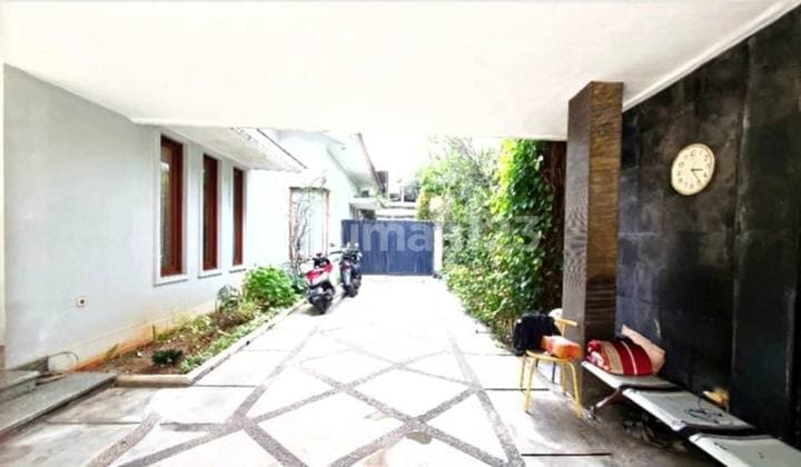 Dijual Rumah Siap Huni Menteng Bentuk Tanah Kotak Sempurna