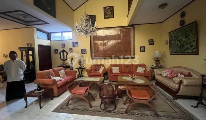 Dijual Rumah Menteng Posisi Pinggir Jalan Jakarta Pusat