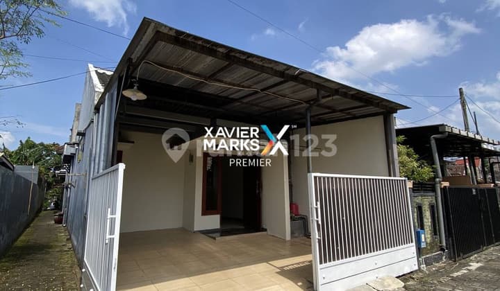 Minimalist House for Sale, Ready to Occupy in Letjen Sutoyo, Lowokwaru, Malang