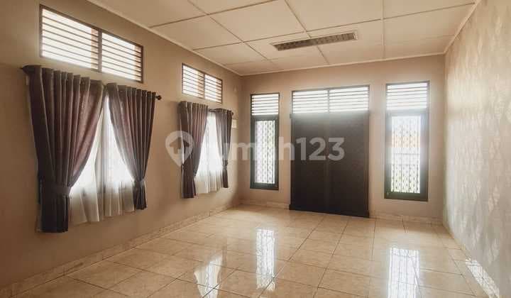 Dijual Rumah Siap Huni Semi Furnish di Rawamangun
