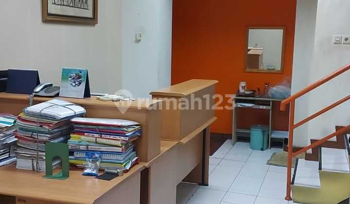 Dijual Ruko Komersial 4 Lantai Siap Pakai