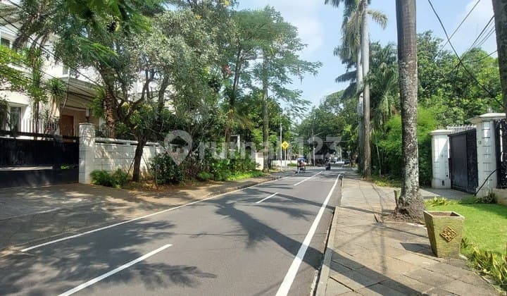 Dijual Lahan Tanah Lokasi Strategis di Menteng