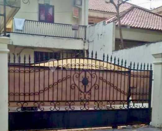 Rumah Kost Dekat MRT Hj. Nawi