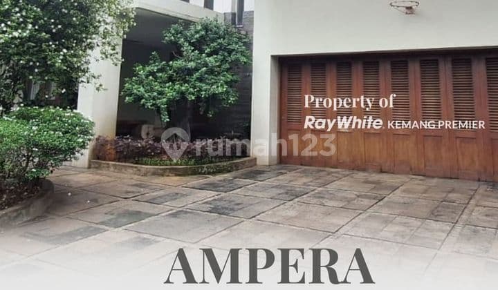 Rumah Cantik Siap Huni di Jl. Ampera, Jakarta Selatan