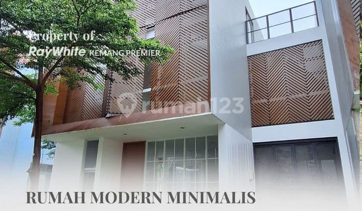Rumah Modern Minimalis Dalam Cluster di Jakarta Selatan di Warung Jati Barat, Jati Padang, Jakarta Selatan