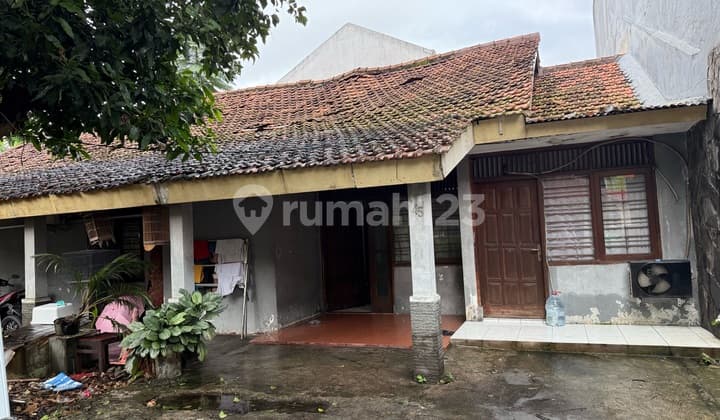 Dijual.cepat Rumah Hook di Jakarta Selatan