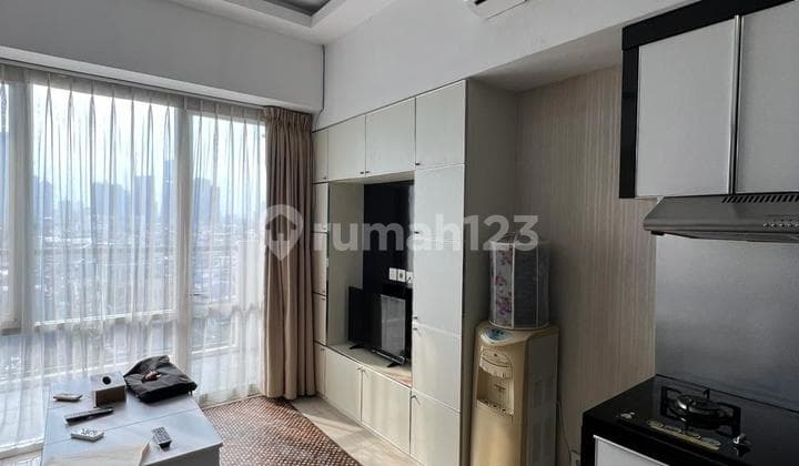 Disewakan Apartemen Ambasade Residence 1 Br Luas 60 M2 Siap Huni Kuningan Jakarta Selatan