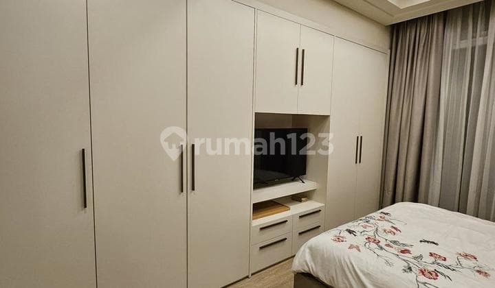 Disewakan Apartemen South Hills 1+1Br Luas 71 M2 Bagus Furnished