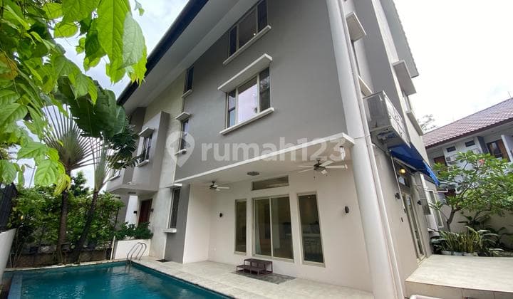 For Rent: Widya Chandra House, 5 Bedrooms, 800 M2 Area, Private Pool, SCBD, South Jakarta