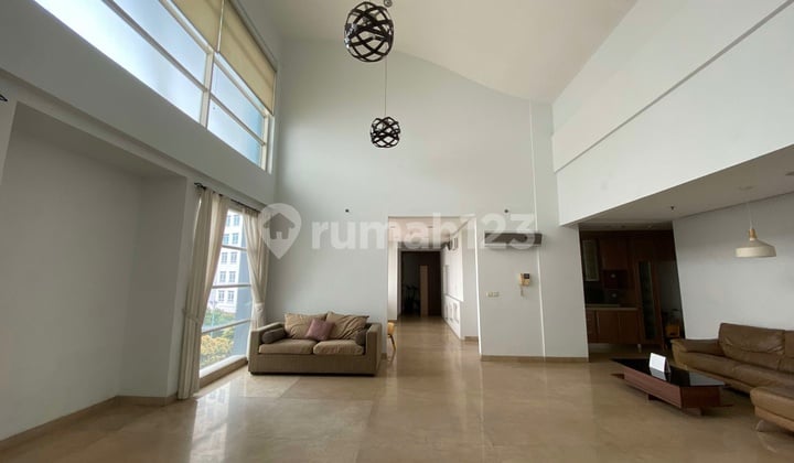 Disewakan Luxury Apartment Pantai Mutiara di Jakarta Utara - 3+1 Br Luas 255 M2 Siap Huni Jakarta Utara
