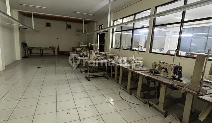 Gudang di Kopo Dekat Tol 2 Lantai 900M² SHM
