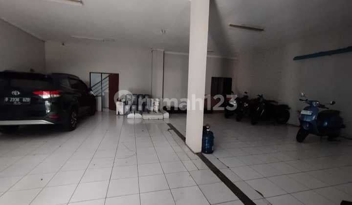 Ruang-Usaha di Gatot Subroto Cocok Buat Kantor dan Usaha