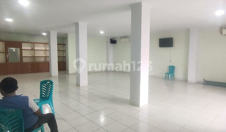 Ruang Usaha Murah Bebas Banjir, 2 Lantai,