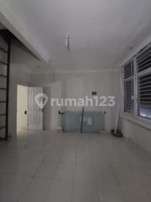20Al Disewakan : Ruko 5 Lantai di Mutiara Taman Palem,