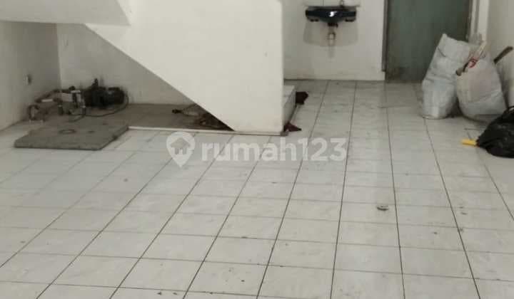 7Al Disewakan Ruko 4X17m2 3,5 Lantai Daan Mogot Lokasi