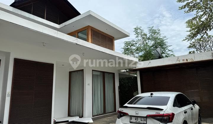 For Rent Spacious House Suitable for Office in Kemang