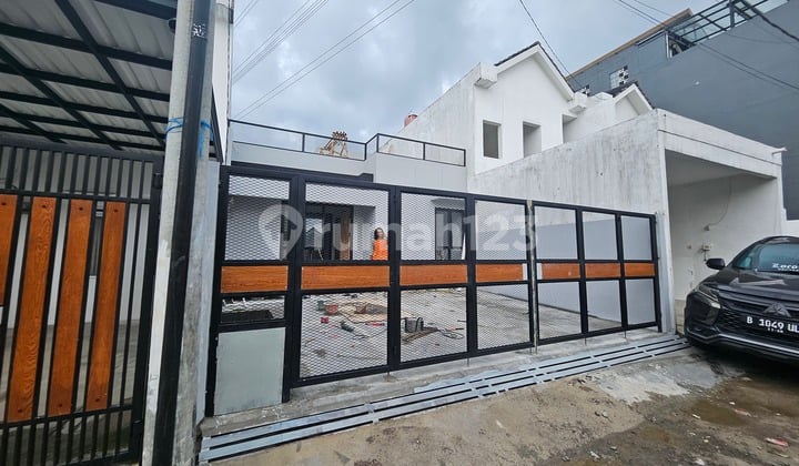 Rumah Adem Hadap Timur! Tipe 75/103 di Bandung Kota