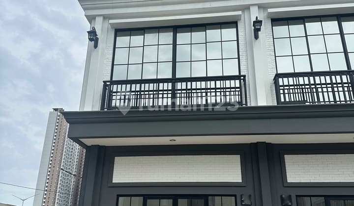 Ruko Harvard Pik 2 Kawasan Edu City 3 Lantai + Rooftop Siap Sewa