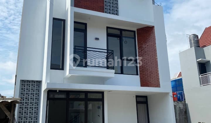 Hunian Modern dengan Lokasi Strategis & Nyaman