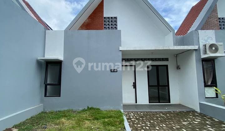 Rumah 1 Lantai Minimalis Depan Jalan Utama, Jeruklegi