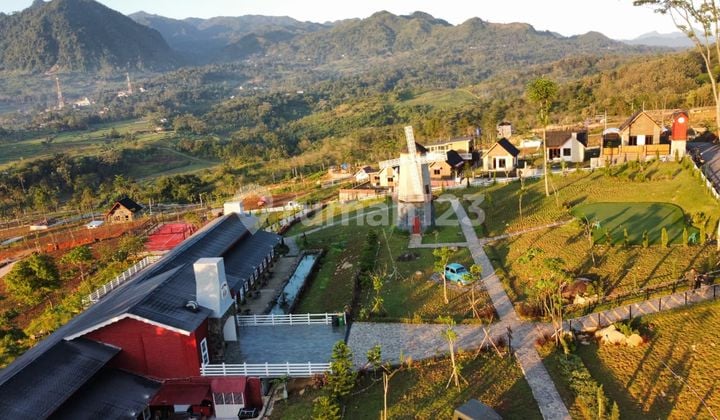 Mountain View Land Plot 500 Meters Above Sea Level, Cool and Beautiful