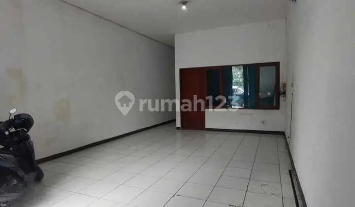 Dijual Ruko 3.5 Lantai Siap Pakai di Astana Anyar Bandung