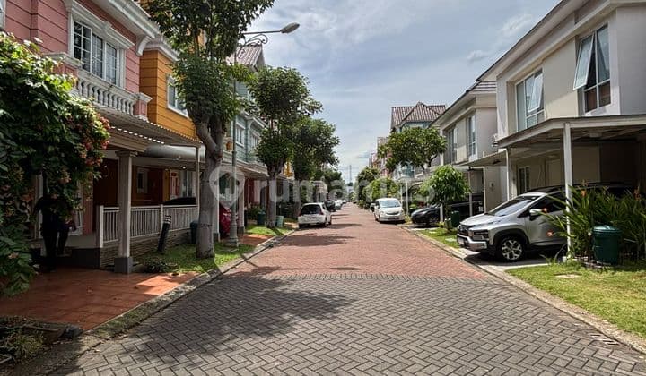 Turun Harga! Semi Furnished Omaha Village Gading Serpong