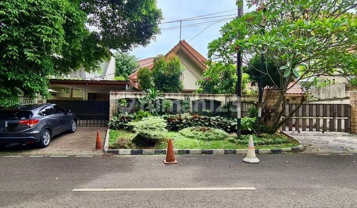 Menteng Jakarta Pusat Rumah Asri Jual Cepat