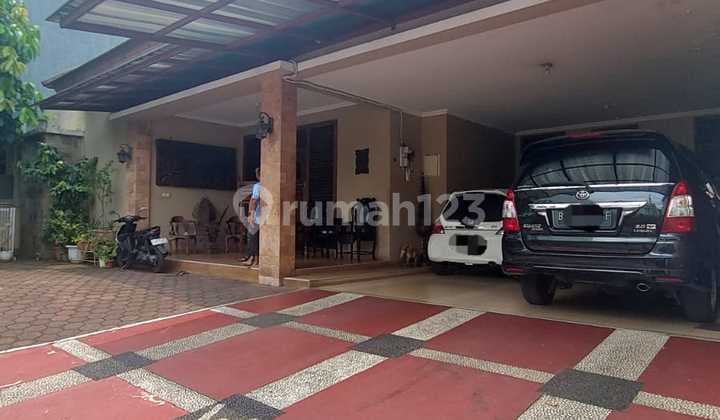 Rumah Asri di Jakarta Selatan. Dekat Pondok Indah Mall