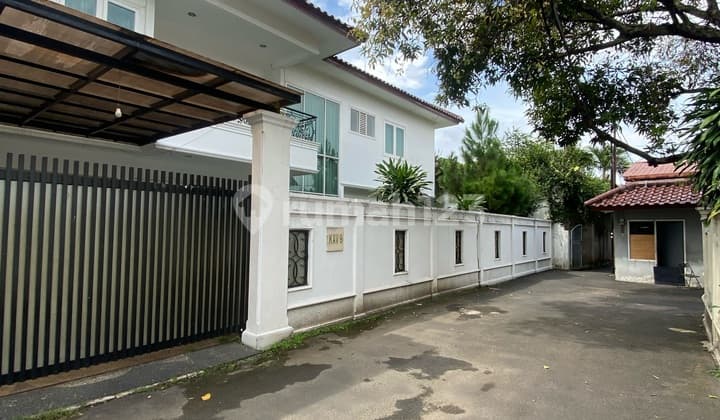 Ampera Kemang Rumah Classic Dalam Komplek Siap Huni Harga Terbaik