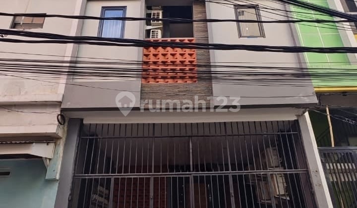 New Boarding House for Sale, Mrs. Pasar Baru, Near Gang Kelinci