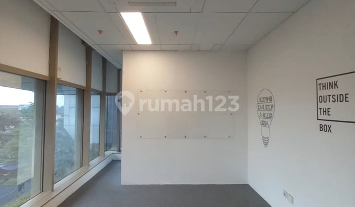 Sewa Kantor Citra Tower Kemayoran - View Hook & Free Meeting Space!