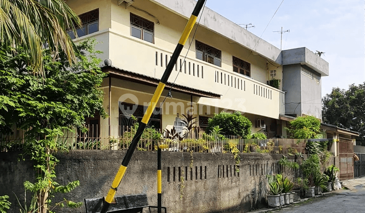 Rumah Hook Summagung, Kelapa Gading | 2 Lantai - Lt 250 M² - 5 Kt - SHM