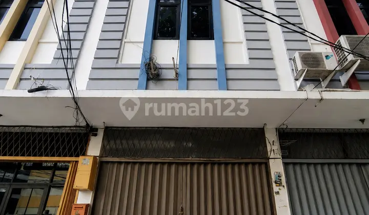 Harco Mangga Dua Shop - 4 Floors