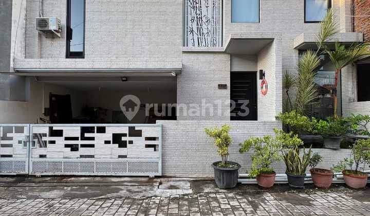 For Sale Modern Minimalist One Gate System House in Gunung Salak