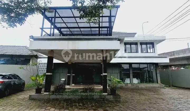 Dijual Kantor LT 2.775 M2 LB 750 M2 Cocok untuk Showroom, Hotel, Gudang , Dll